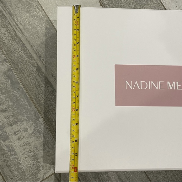 Nadine Merabi Authentic White Magnet Flap On Lead Empty Box Storage Contrast - Picture 8 of 10